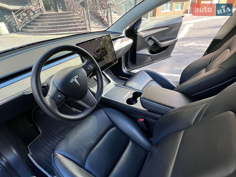Седан Tesla Model 3 2023 в Софиевской Борщаговке
