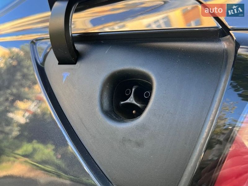 Седан Tesla Model 3 2023 в Софиевской Борщаговке