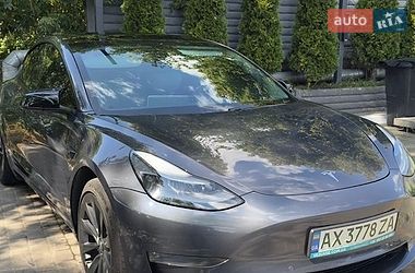 Седан Tesla Model 3 2021 в Харькове