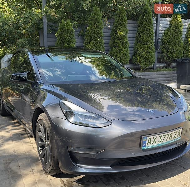Седан Tesla Model 3 2021 в Харькове