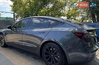 Седан Tesla Model 3 2021 в Харькове