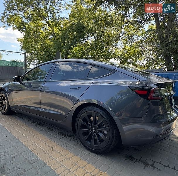 Седан Tesla Model 3 2021 в Харькове