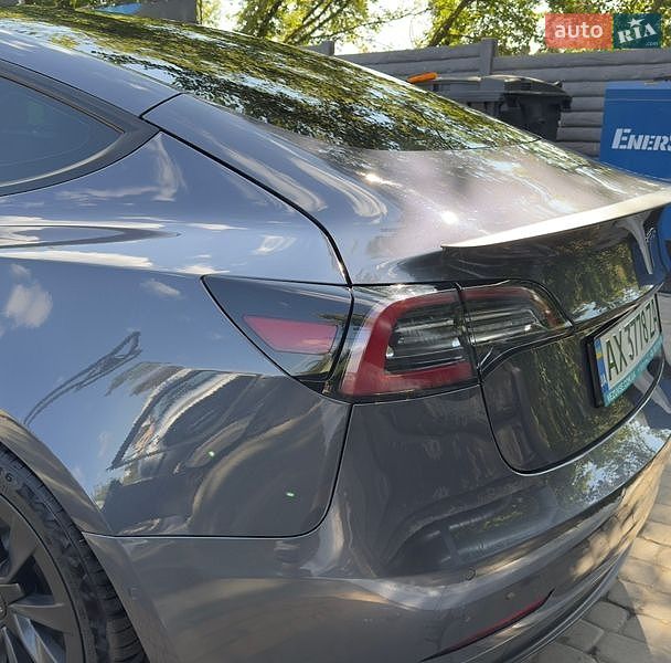 Седан Tesla Model 3 2021 в Харькове