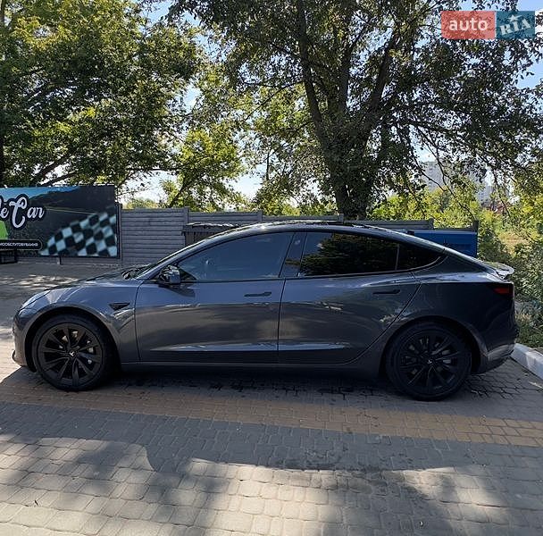 Седан Tesla Model 3 2021 в Харькове