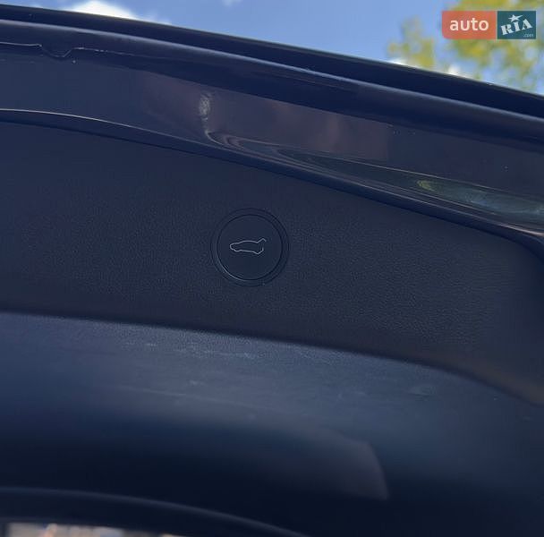 Седан Tesla Model 3 2021 в Харькове