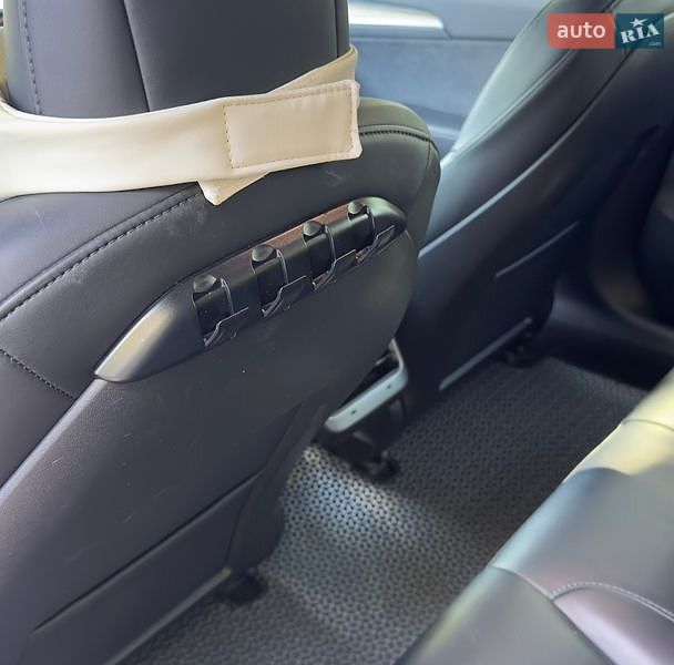 Седан Tesla Model 3 2021 в Харькове