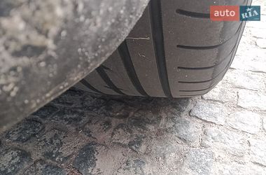 Седан Tesla Model 3 2019 в Києві