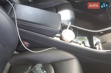 Седан Tesla Model 3 2019 в Києві