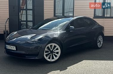 Седан Tesla Model 3 2022 в Киеве
