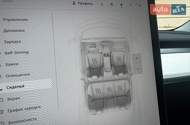 Седан Tesla Model 3 2022 в Киеве