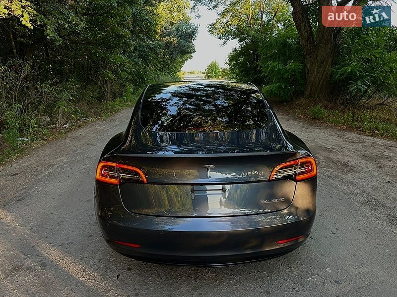 Седан Tesla Model 3 2022 в Луцьку фото 4 Седан Tesla Model 3 2022 в Луцьку