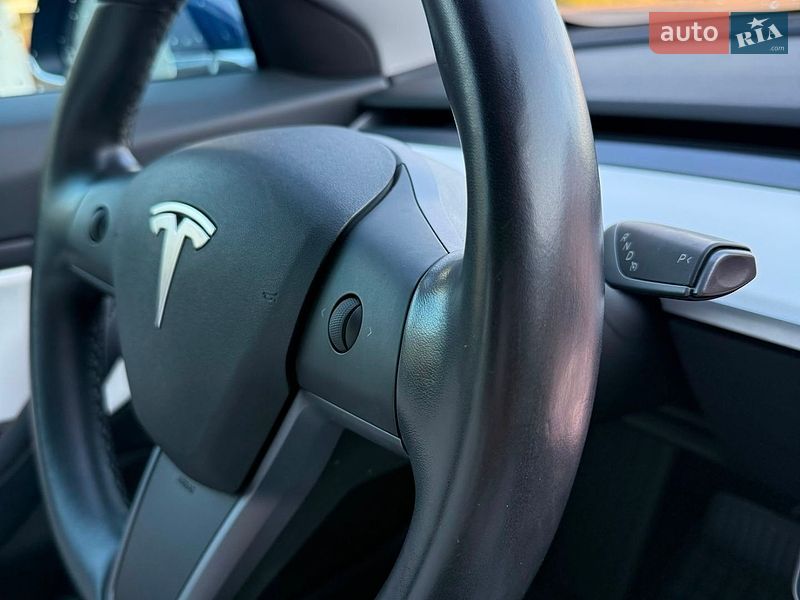 Седан Tesla Model 3 2018 в Владимире