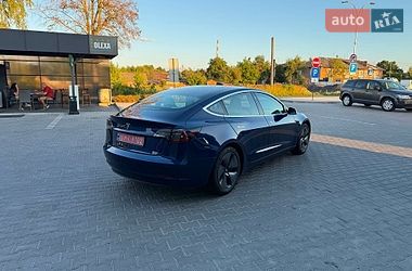 Седан Tesla Model 3 2018 в Владимире
