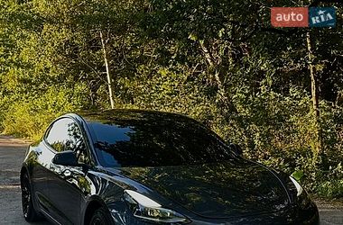 Седан Tesla Model 3 2022 в Луцьку фото Седан Tesla Model 3 2022 в Луцьку