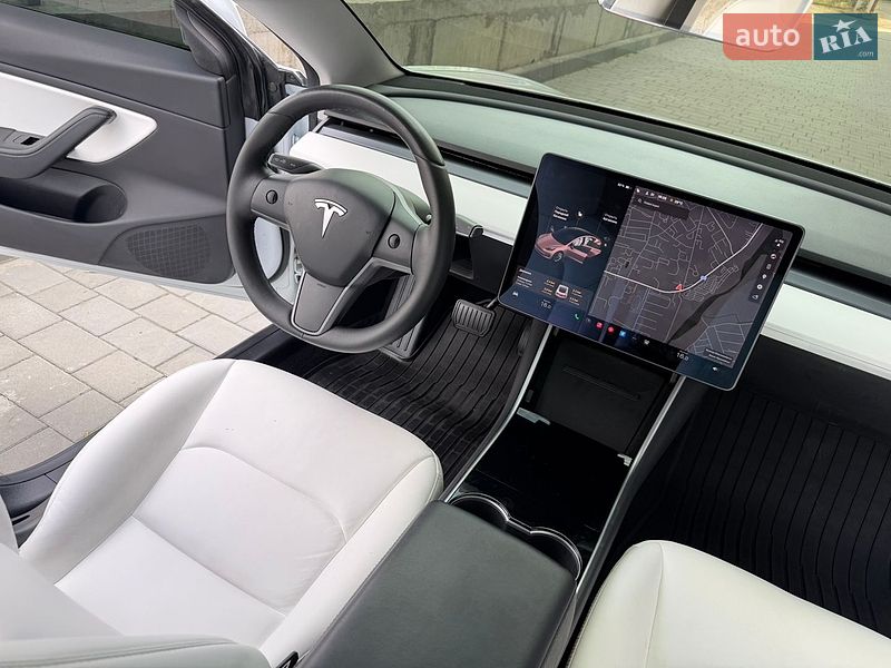 Седан Tesla Model 3 2020 в Ивано-Франковске фото 20 Седан Tesla Model 3 2020 в Ивано-Франковске
