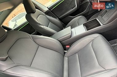 Седан Tesla Model 3 2024 в Тернополе