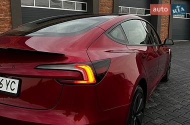 Седан Tesla Model 3 2026 в Чернівцях фото 9 Седан Tesla Model 3 2026 в Чернівцях