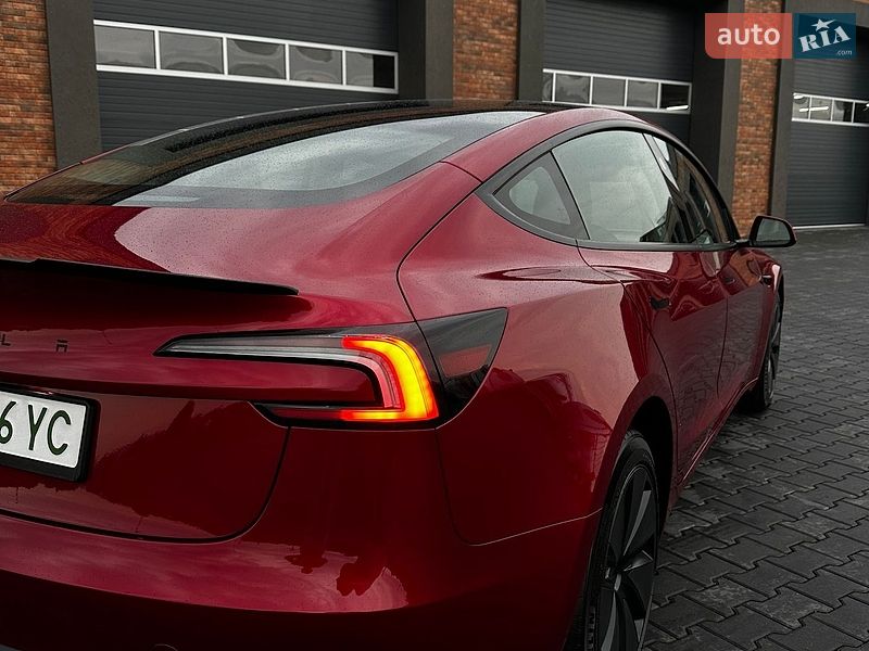 Седан Tesla Model 3 2026 в Чернівцях фото 9 Седан Tesla Model 3 2026 в Чернівцях