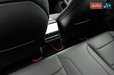 Седан Tesla Model 3 2026 в Чернівцях фото 18 Седан Tesla Model 3 2026 в Чернівцях