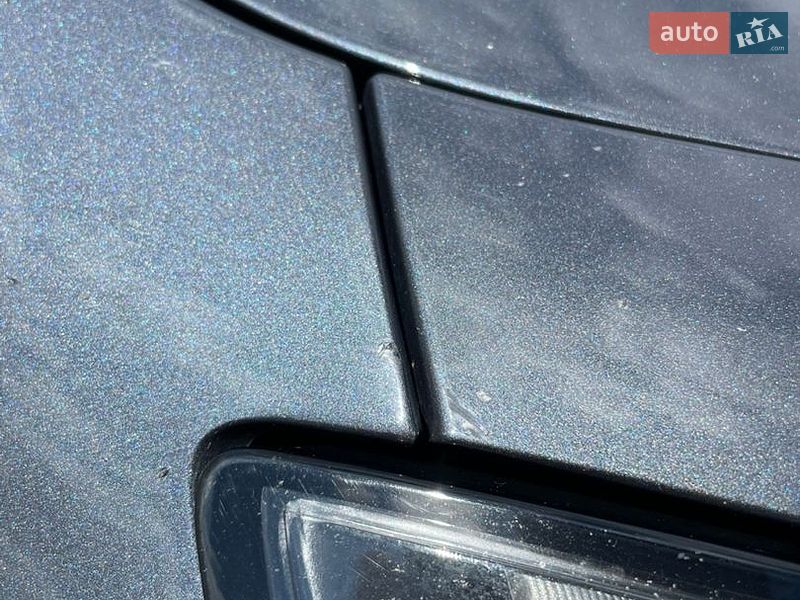 Седан Tesla Model 3 2018 в Львове