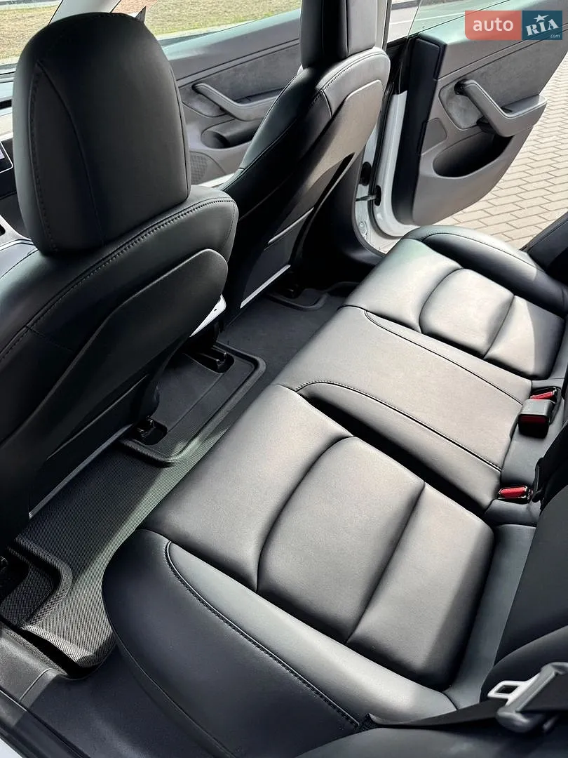 2021 Tesla Model 3 - мініатюра 17