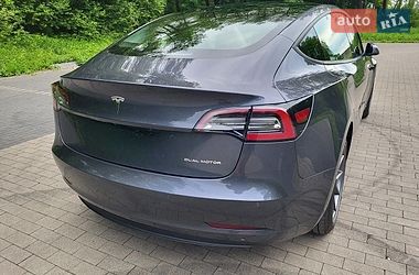 Седан Tesla Model 3 2021 в Киеве фото 4 Седан Tesla Model 3 2021 в Киеве