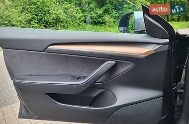 Седан Tesla Model 3 2021 в Киеве фото 14 Седан Tesla Model 3 2021 в Киеве