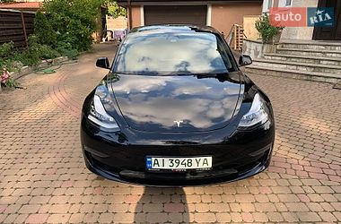 Седан Tesla Model 3 2020 в Ирпене