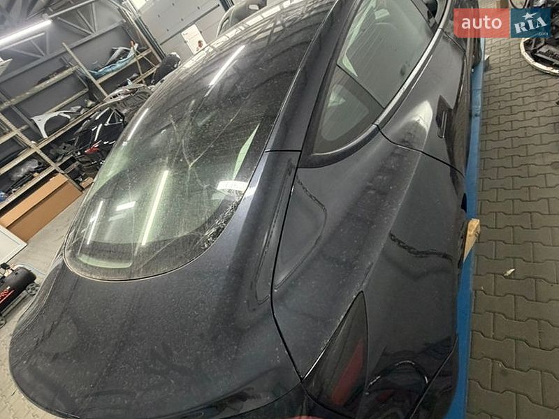 Седан Tesla Model 3 2025 в Києві фото 4 Седан Tesla Model 3 2025 в Києві