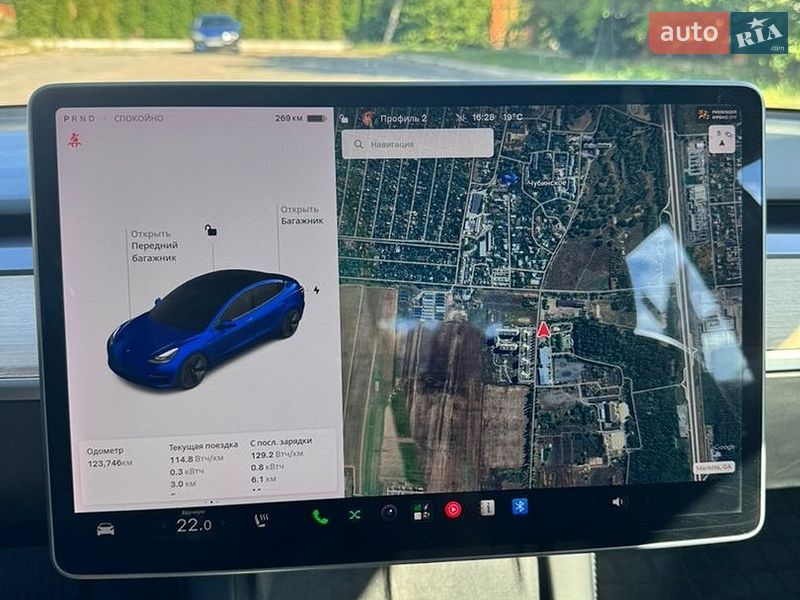 Седан Tesla Model 3 2021 в Киеве