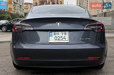 Седан Tesla Model 3 2022 в Одесі