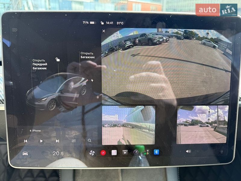 Седан Tesla Model 3 2020 в Киеве