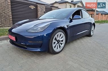 Седан Tesla Model 3 2021 в Луцьку