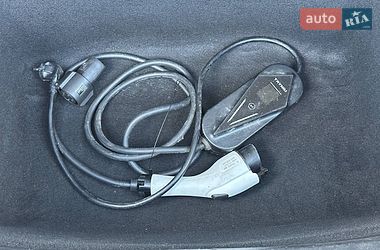 Седан Tesla Model 3 2019 в Луцьку