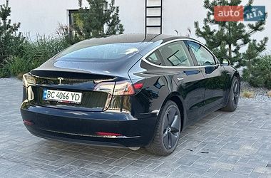 Седан Tesla Model 3 2019 в Луцьку