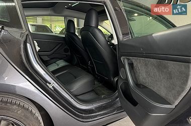 Седан Tesla Model 3 2023 в Одесі фото 10 Седан Tesla Model 3 2023 в Одесі