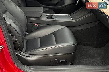 Седан Tesla Model 3 2023 в Киеве