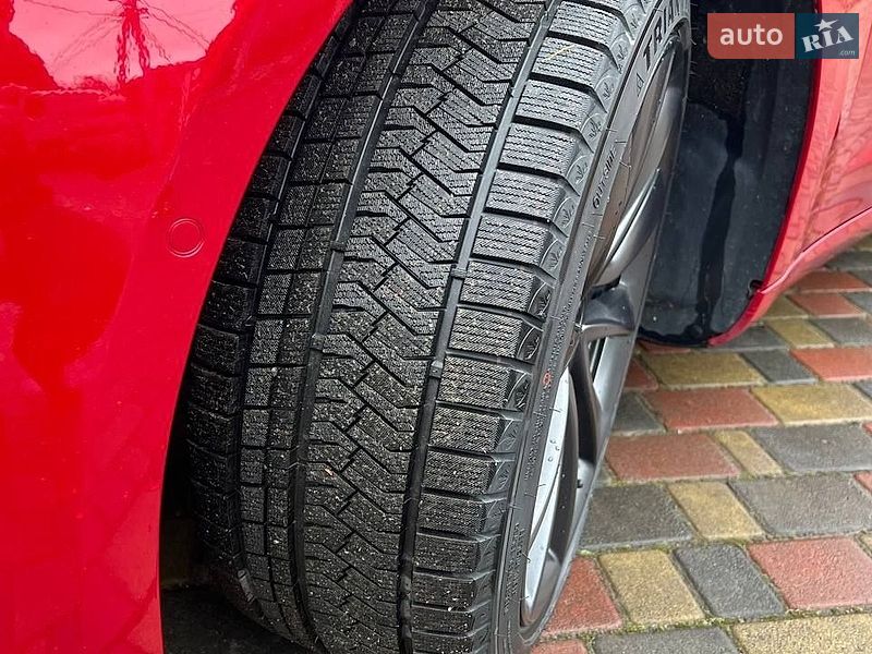 Седан Tesla Model 3 2019 в Ивано-Франковске