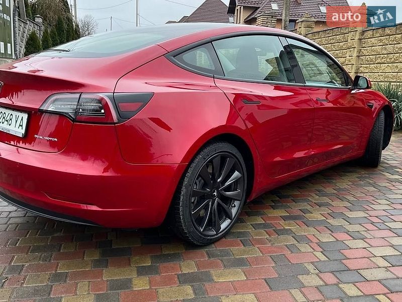 Седан Tesla Model 3 2019 в Ивано-Франковске