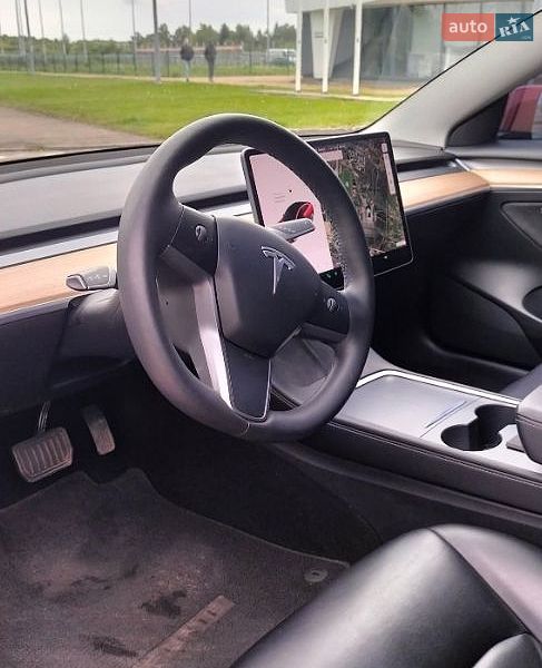 Седан Tesla Model 3 2022 в Ужгороде фото 4 Седан Tesla Model 3 2022 в Ужгороде