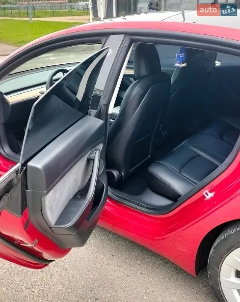 2022 Tesla Model 3 - мініатюра 6