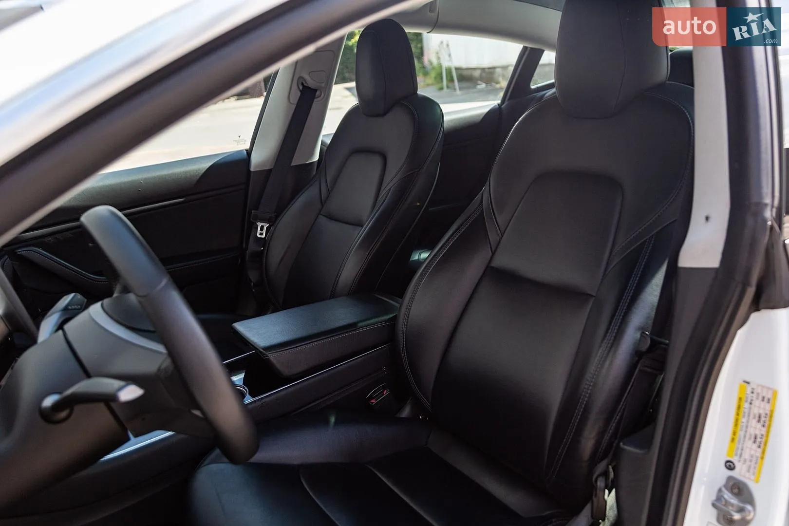 2019 Tesla Model 3 - мініатюра 4