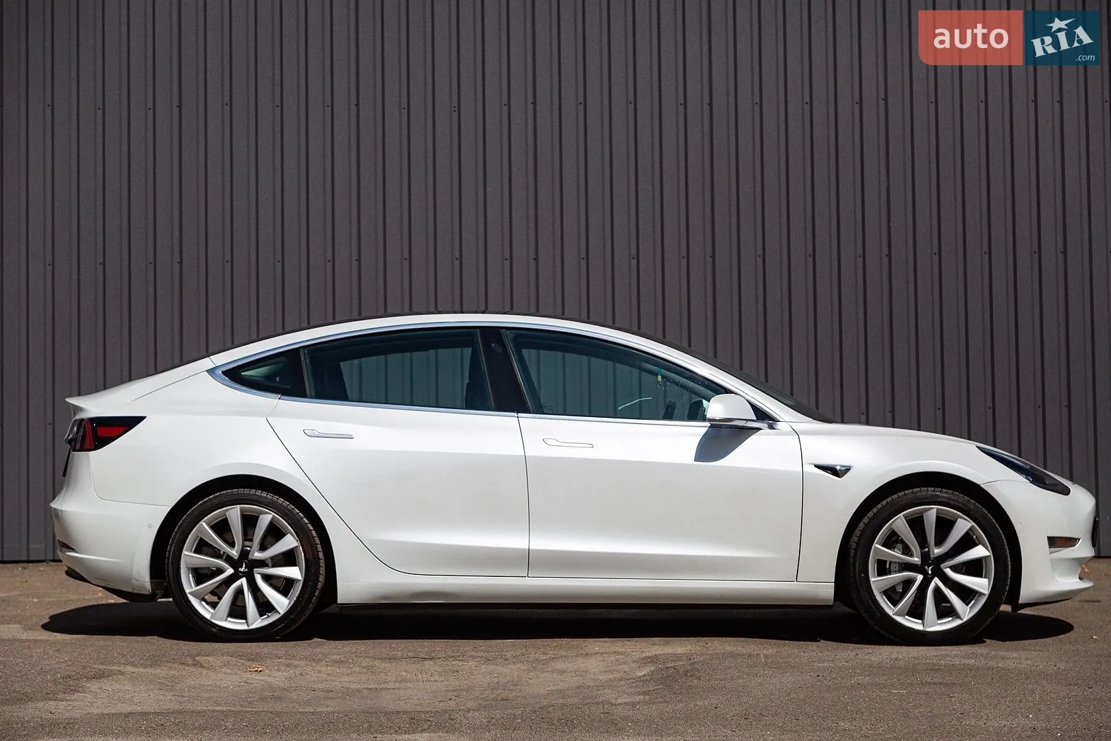 2019 Tesla Model 3 - мініатюра 11