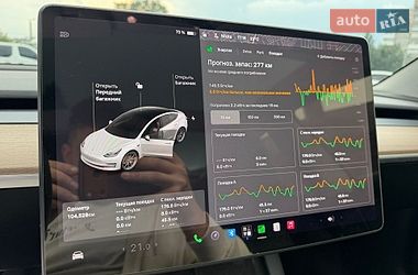 Седан Tesla Model 3 2021 в Кропивницькому