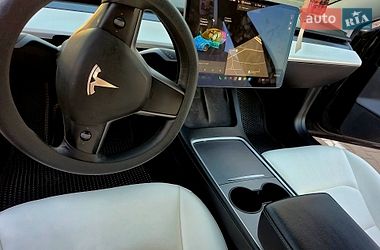 Седан Tesla Model 3 2021 в Днепре