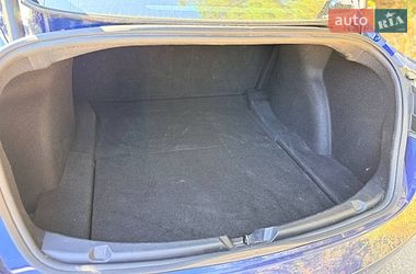 Седан Tesla Model 3 2021 в Вышгороде