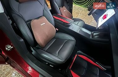 Седан Tesla Model 3 2024 в Києві