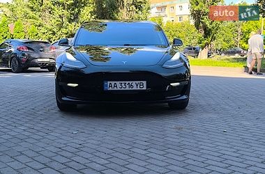 Седан Tesla Model 3 2018 в Кам'янець-Подільському