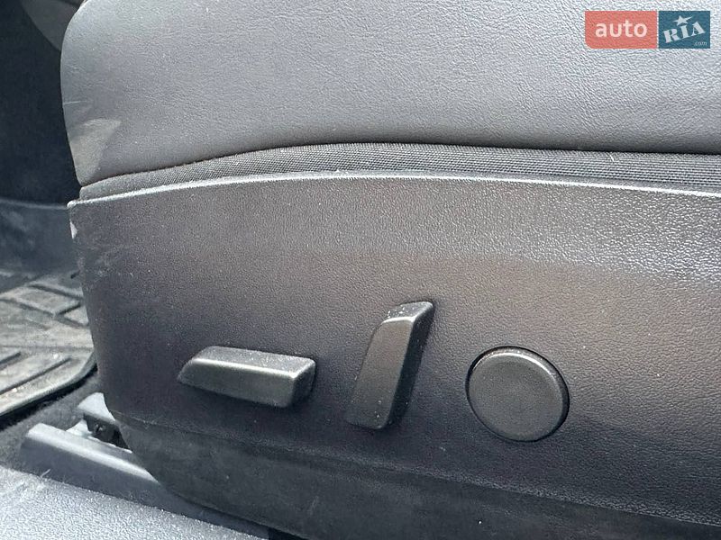 Седан Tesla Model 3 2020 в Киеве фото 22 Седан Tesla Model 3 2020 в Киеве