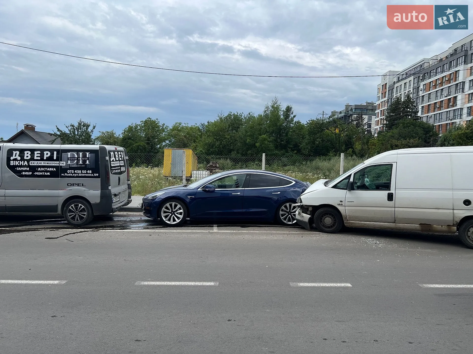2018 Tesla Model 3 - мініатюра 3